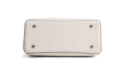 Amara Luxe – Cuero Genuino con Diseño Minimalista