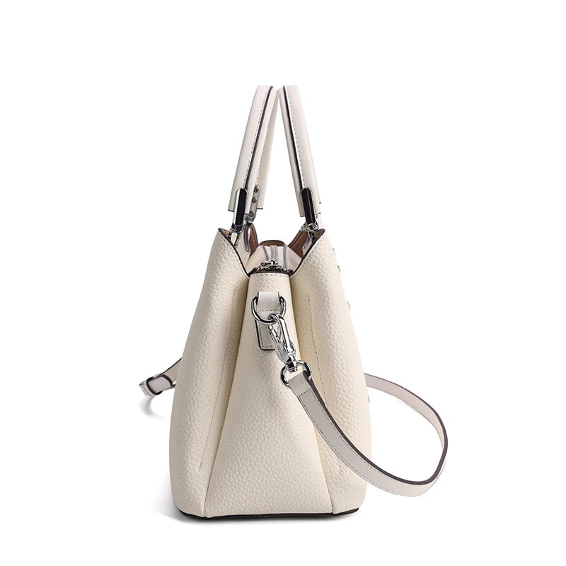 Amara Luxe – Cuero Genuino con Diseño Minimalista